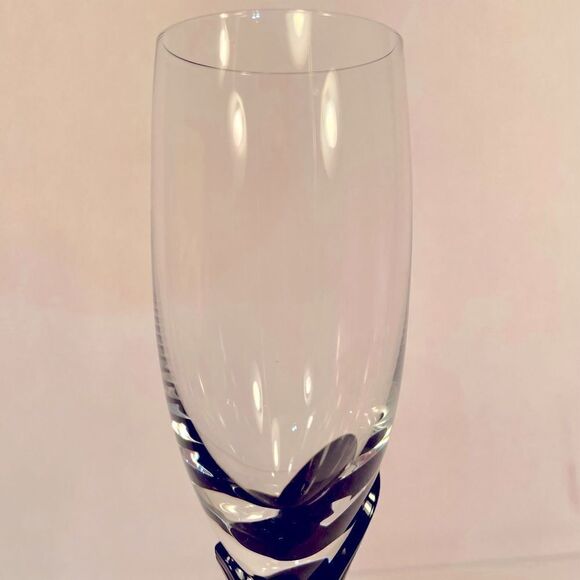 ALEXANDRA-BLACK STEMWARE by MIKASA  (4) CHAMPAGNE GLASSES LIKE NEW CONDITION - Picture 5 of 10